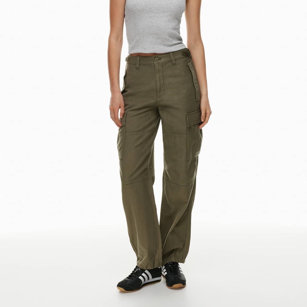Aritzia TNA Supply Olive Green Cargo Pants